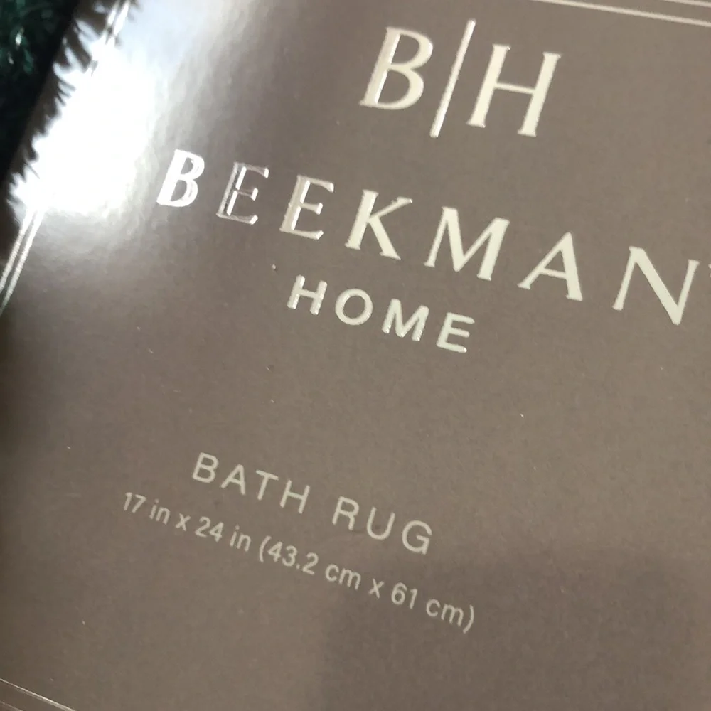 Beekman Home Red, Green, and White Holiday Bath Rug
